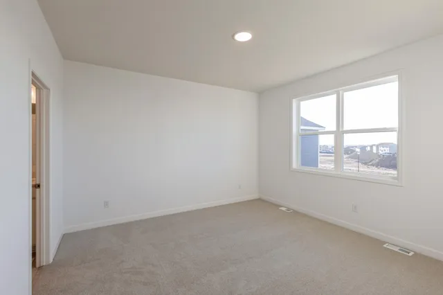 $565,000 | 4947 Jandura Bay Northeast, St. Michael, MN 55376