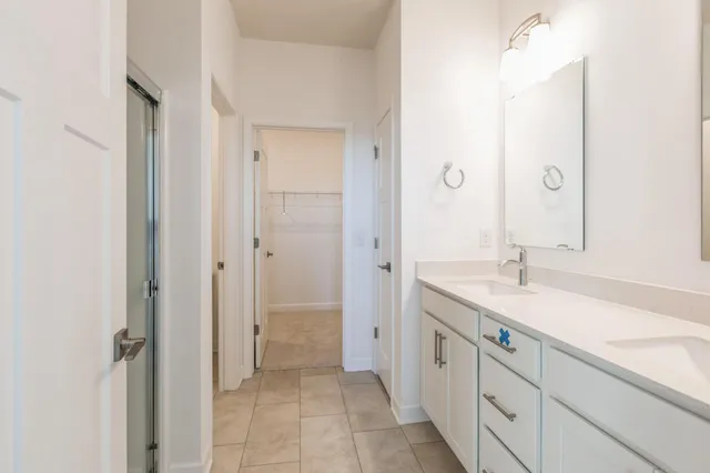 $565,000 | 4947 Jandura Bay Northeast, St. Michael, MN 55376