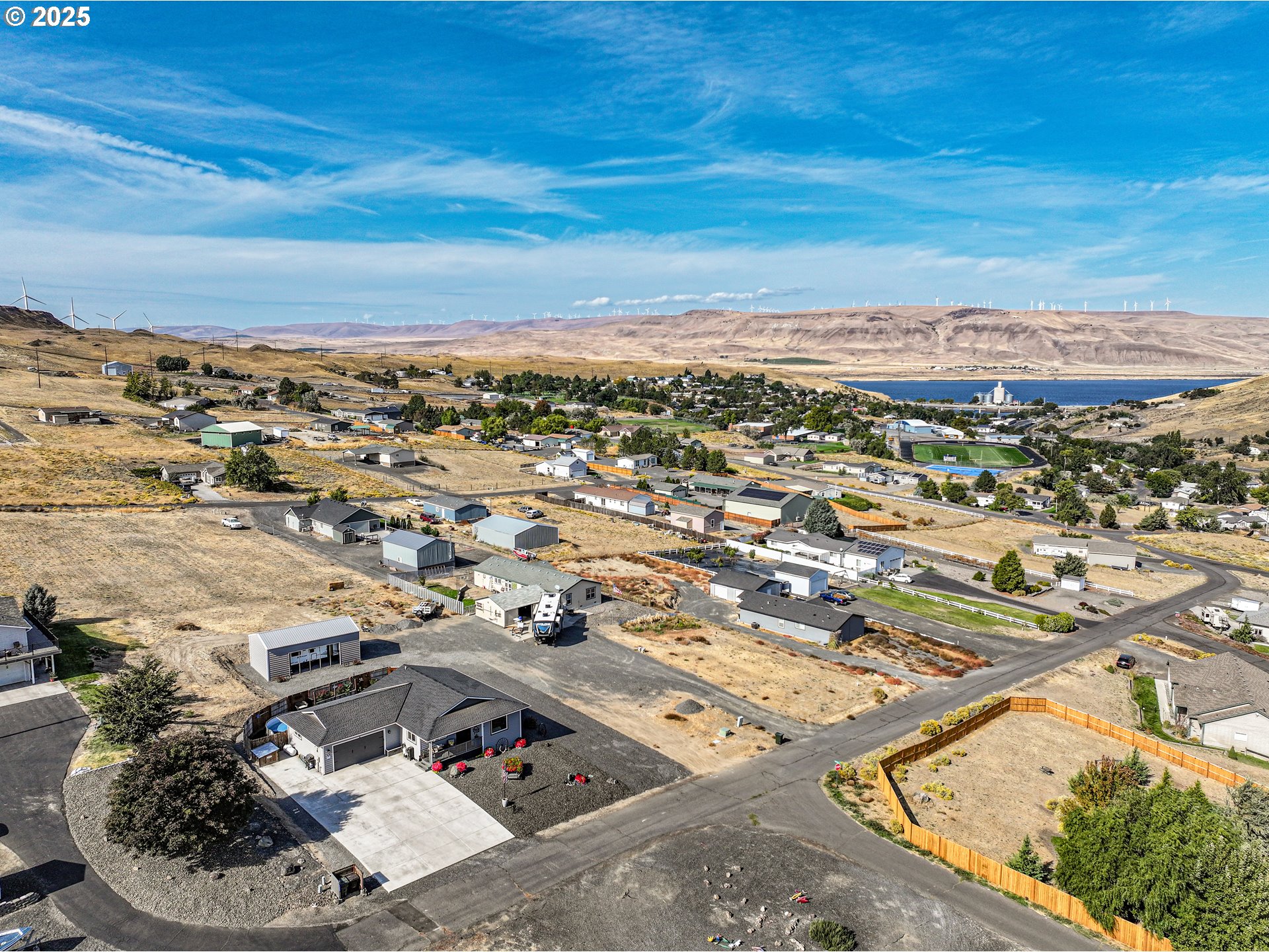 1275 Wright Road Arlington, OR 97812 - Photo 34 of 34 an aerial view of residential houses with outdoor space