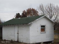 502 South Hennessy Road Yakima, WA 98908 - Photo 15 of 17 a view of a house with a yard