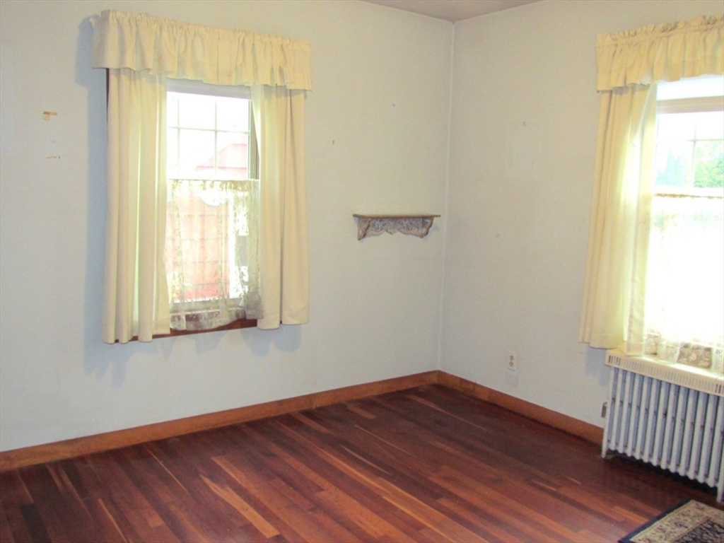 135 Temple Street Gardner, MA 01440 - Photo 25 of 30