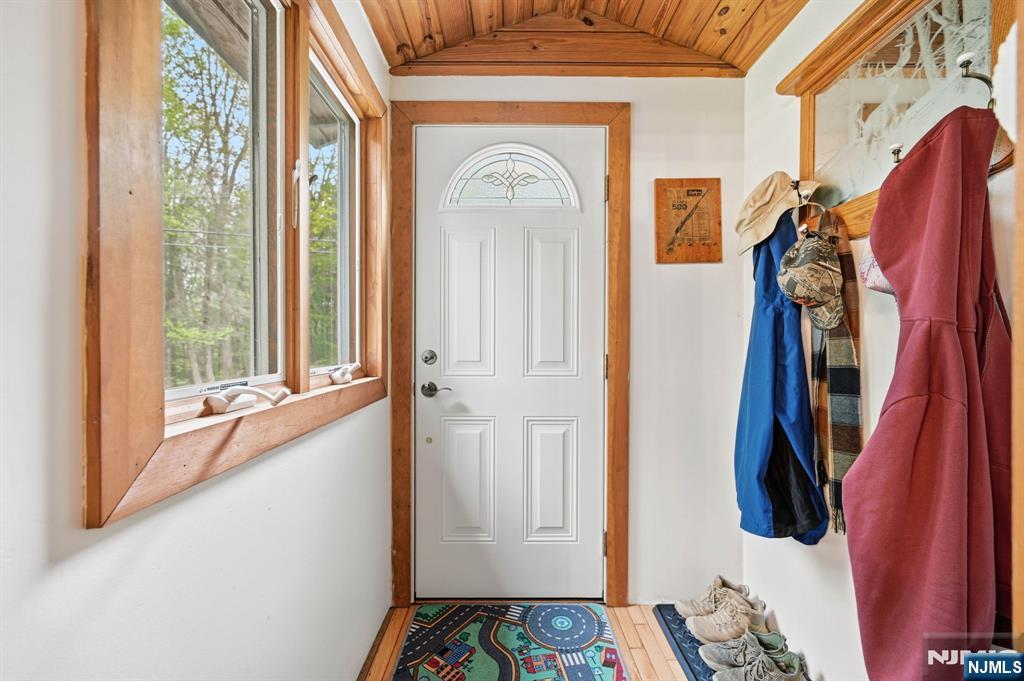 103 Cherry Ridge Road West Milford, NJ 07421 - Photo 14 of 32