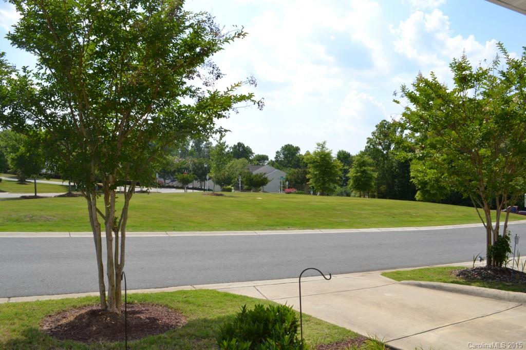 10608 Broken Branch Road Charlotte, NC 28213 - Photo 14 of 18 Gallery Image 14