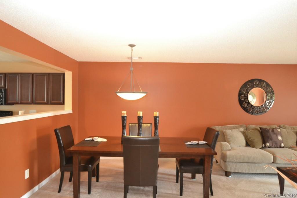 10608 Broken Branch Road Charlotte, NC 28213 - Photo 3 of 18 Gallery Image 3