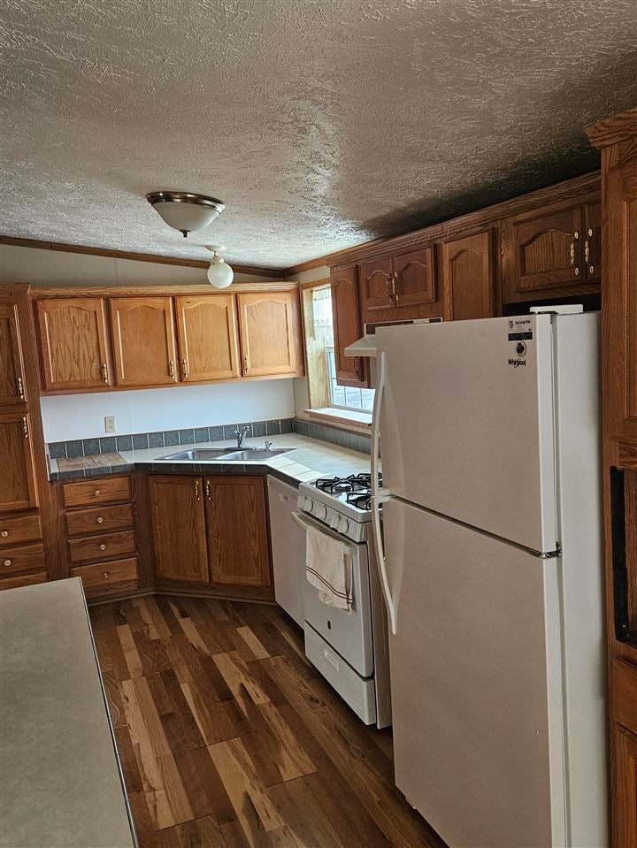 6676 32nd Avenue Shellsburg, IA 52332 - Photo 7 of 18 Gallery Image 7