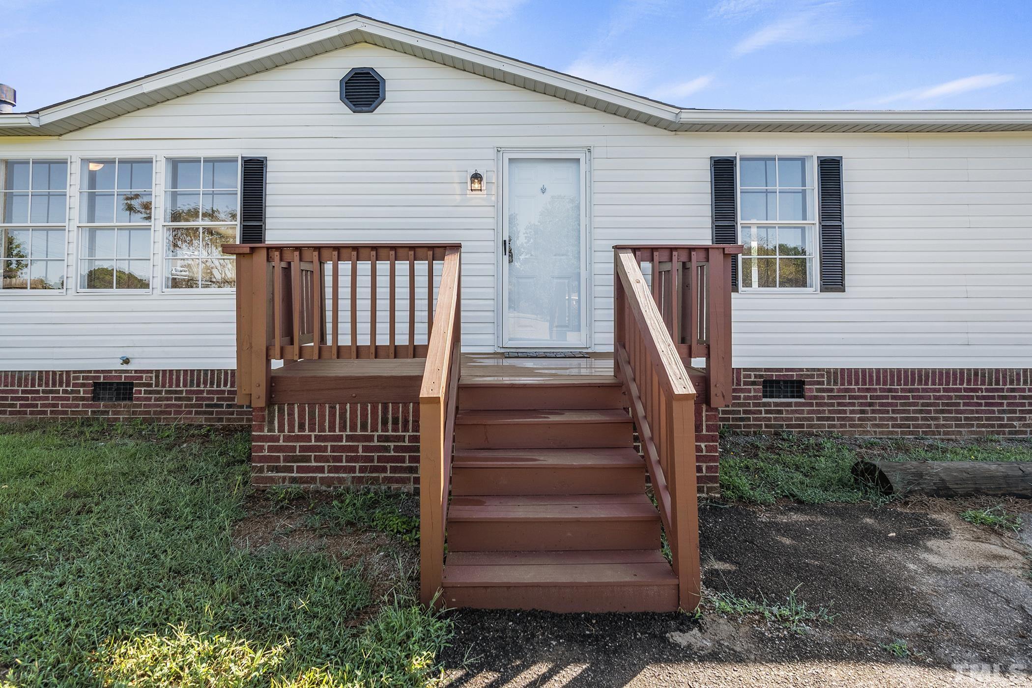2410 Benson Hardee Road Benson, NC 27504 - Photo 3 of 30 Gallery Image 3