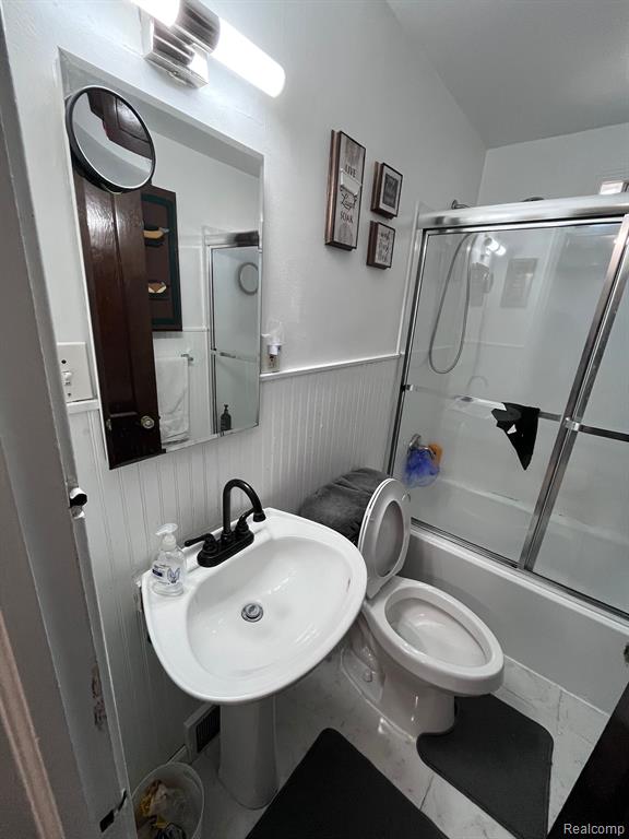 1105 East Maple Road Troy, MI 48083 - Photo 8 of 18 Gallery Image 8