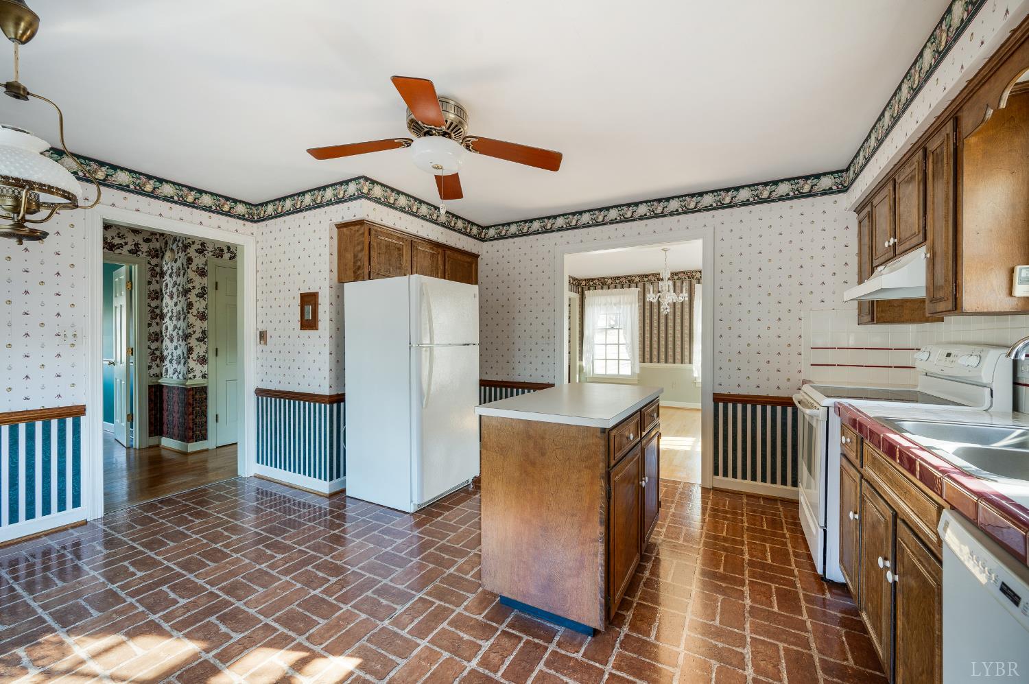 103 Chesterfield Road Lynchburg, VA 24502 - Photo 31 of 66