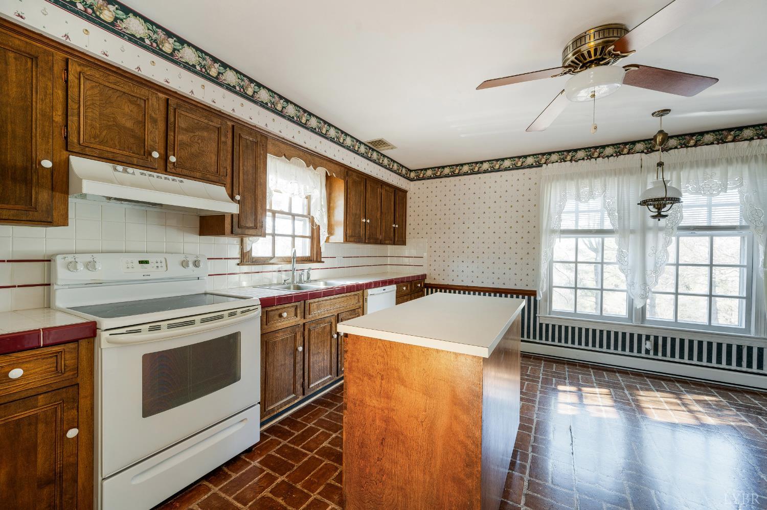 103 Chesterfield Road Lynchburg, VA 24502 - Photo 33 of 66