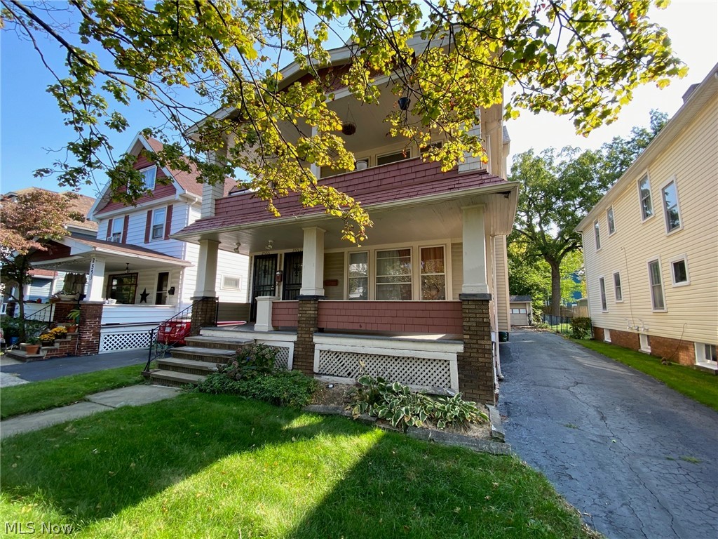 2557 Kendall Road Cleveland, OH 44120 - Photo 1 of 21 Gallery Image 1