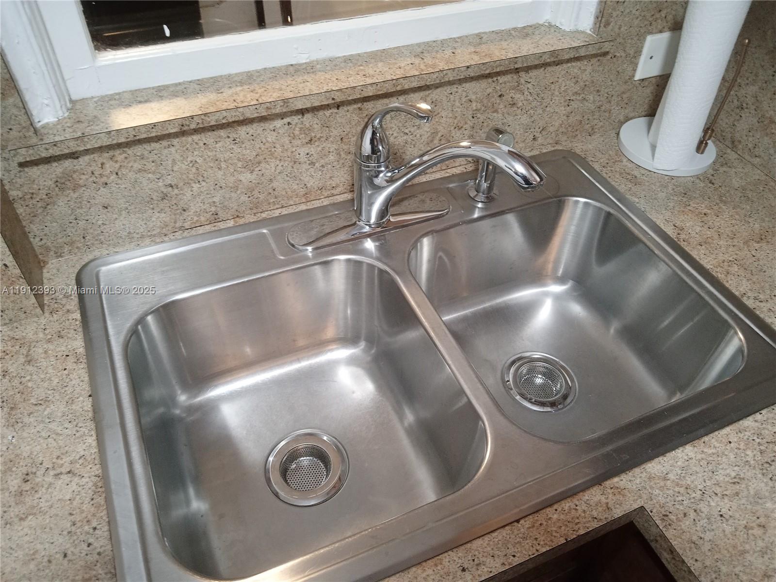 1906 Tigertail Avenue Miami, FL 33133 - Photo 6 of 17 a close view of sink