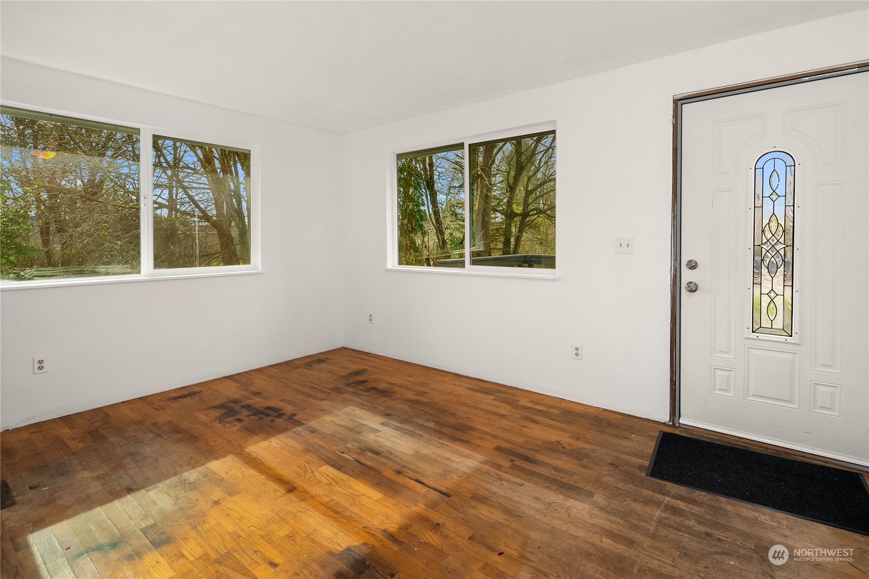 22614 Dockton Road Southwest Vashon, WA 98070 - Photo 6 of 27 Gallery Image 6