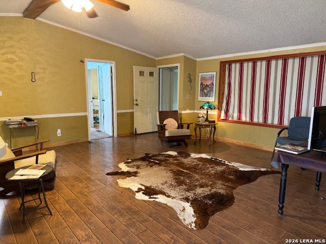 140 Bryce Lane Comfort, TX 78013 - Photo 3 of 9 a living room with furniture rug and a window