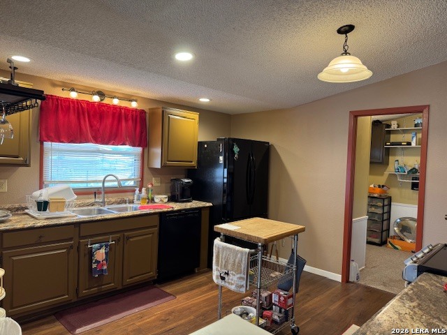 140 Bryce Lane Comfort, TX 78013 - Photo 4 of 9 a kitchen with a sink appliances and cabinets