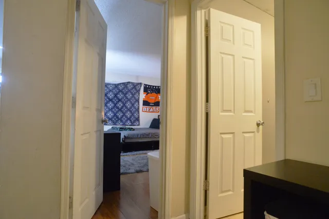 $165,000 | 1434 Carol Court, Unit 1B, Palatine, IL 60074