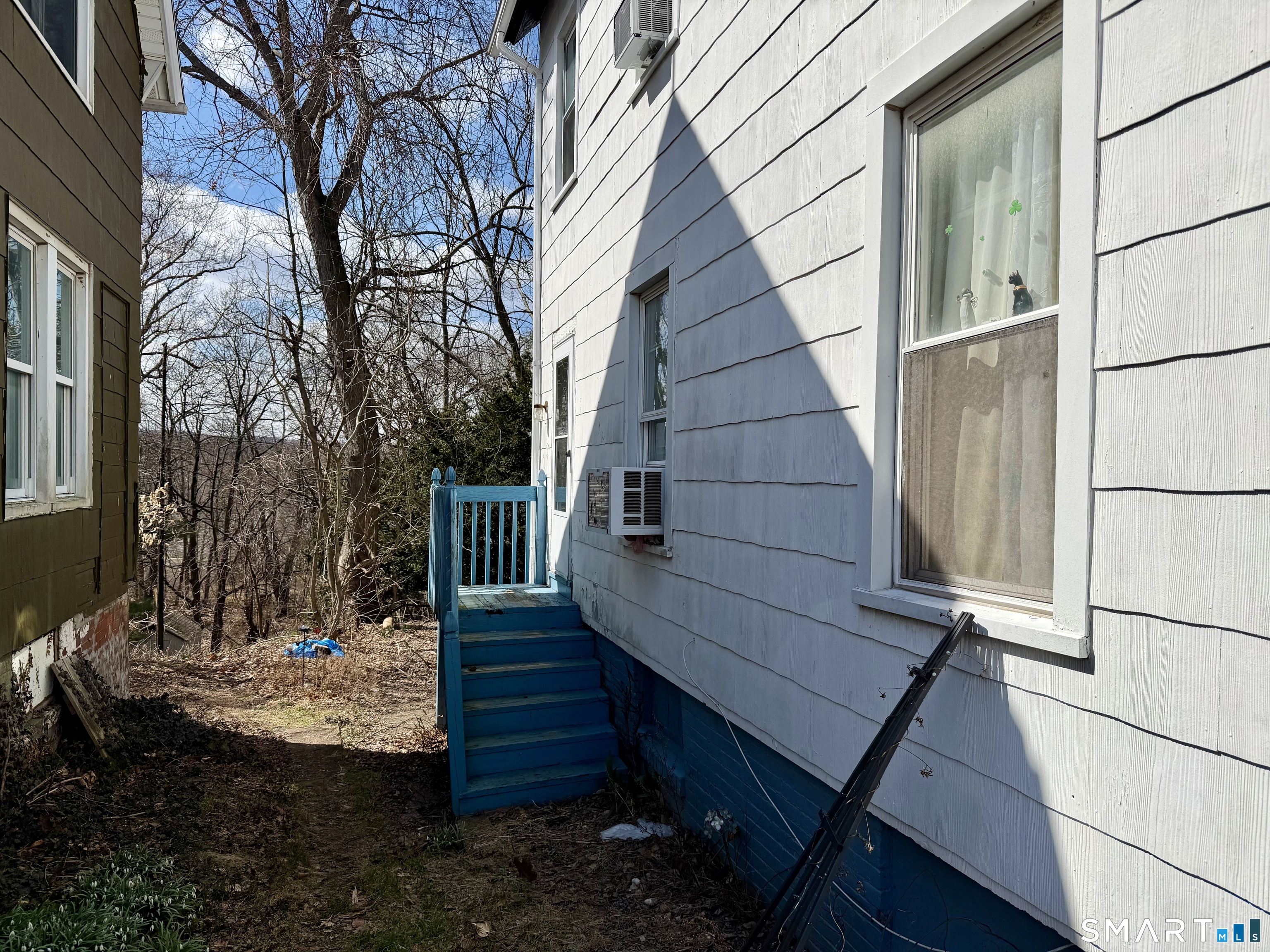 103 Prospect Street Middletown, CT 06457 - Photo 9 of 28