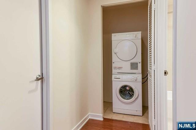 305 Palisade Avenue, Unit 208 Cliffside Park, NJ 07010 - Photo 7 of 16 a utility room with dryer and washer