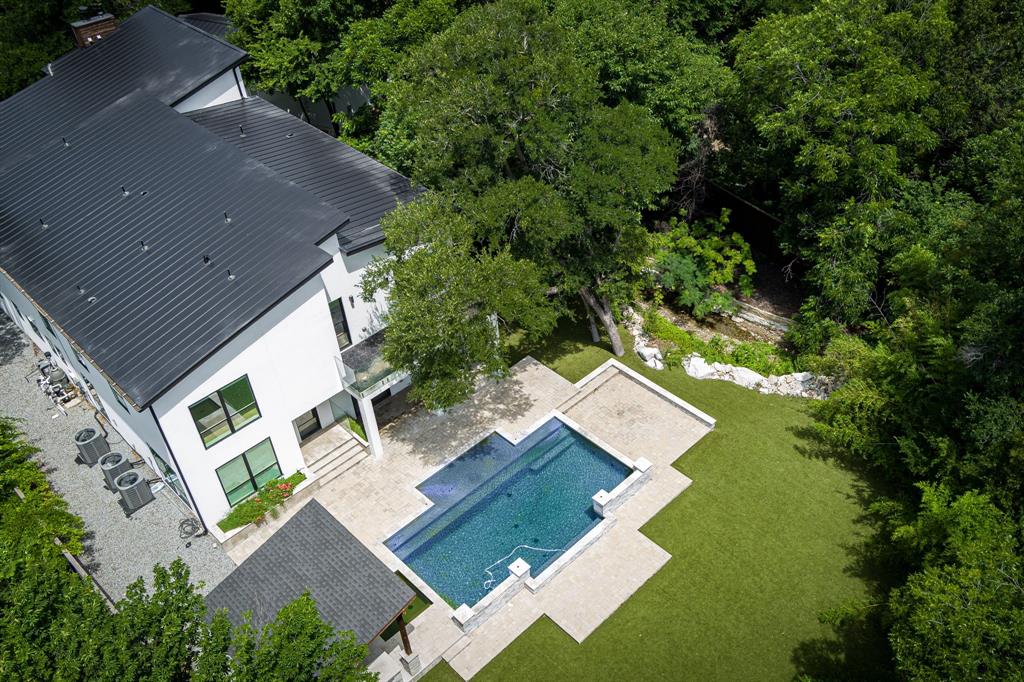 13032 Copenhill Road Dallas, TX 75240 - Photo 1 of 40