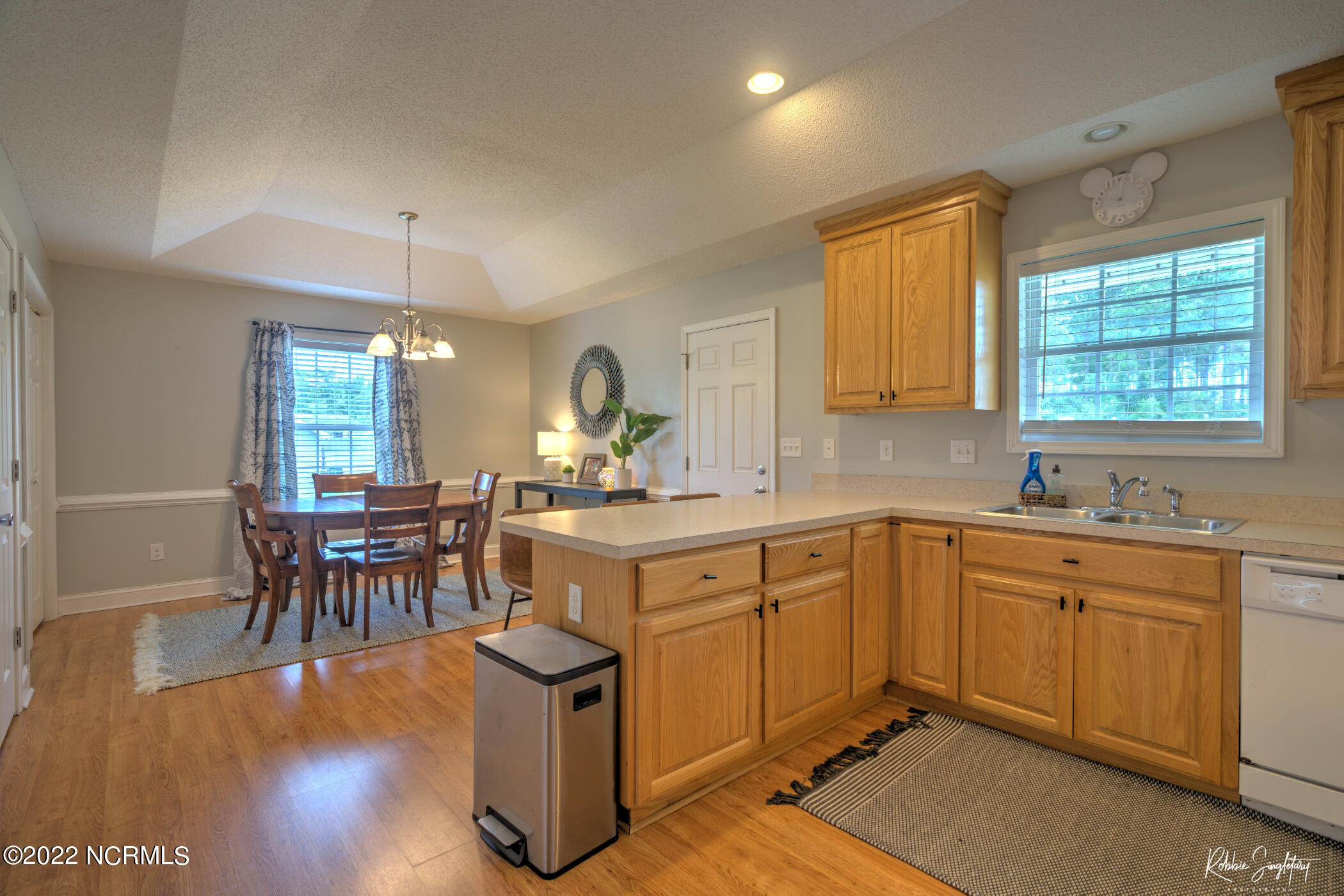 208 Farmstead Court Rockingham, NC 28379 - Photo 10 of 36 BE2A3022-C835-4AD5-A937-F3D9CB94AFB5