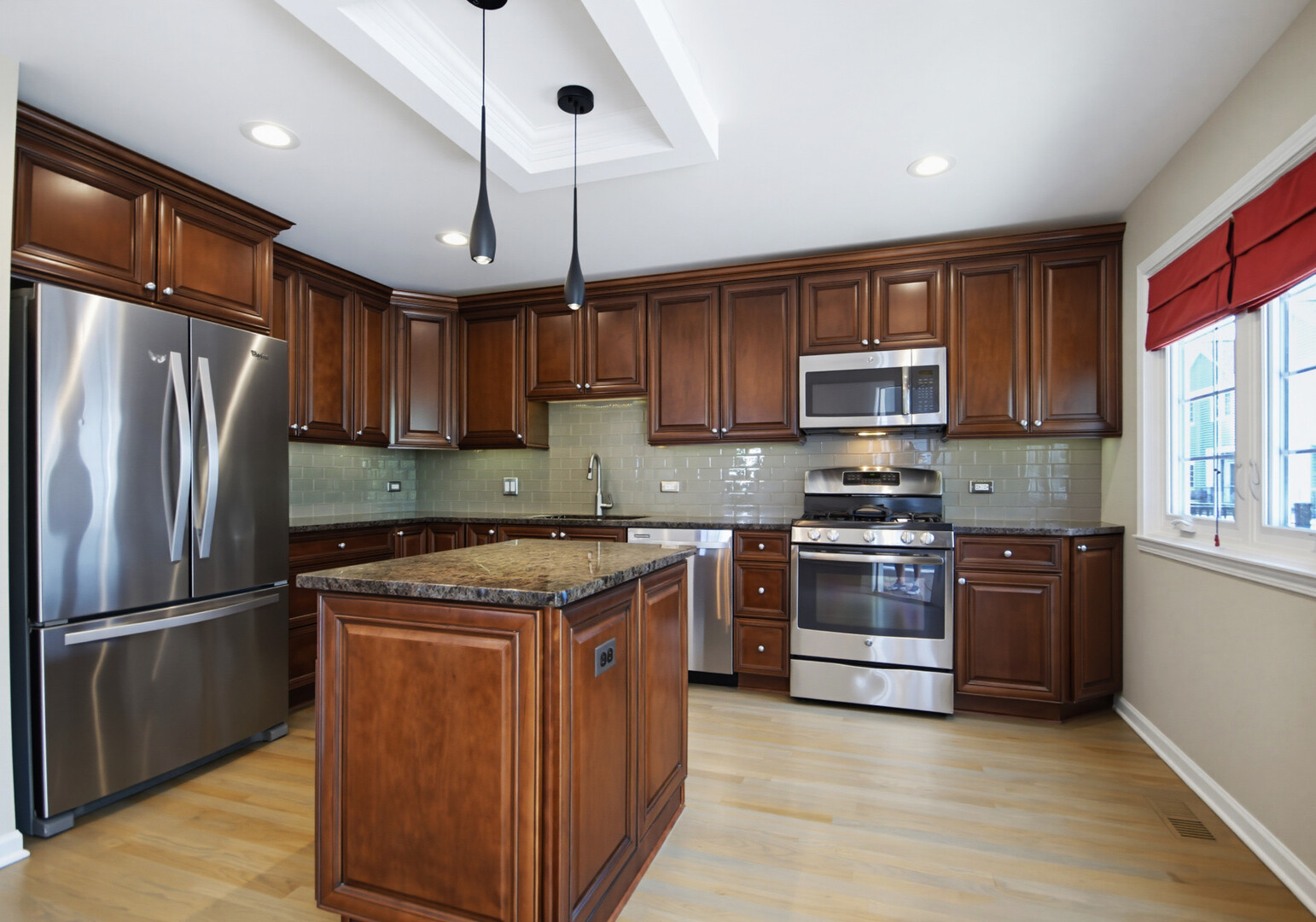 1815 Crain Street Evanston, IL 60202 - Photo 3 of 25