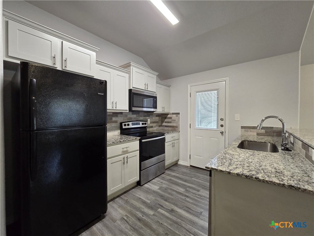 122 Wind Ridge Drive, Unit B Copperas Cove, TX 76522 - Photo 8 of 32 Gallery Image 8