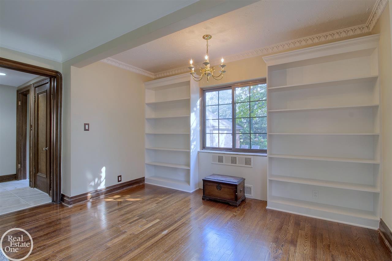 1170 Harvard Road Grosse Pointe Park, MI 48230 - Photo 10 of 30