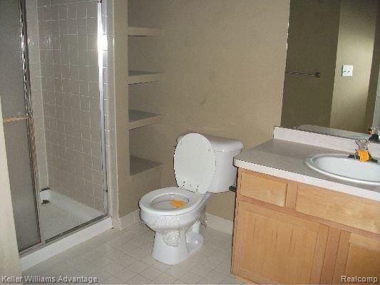 2714 Ravineside South Howell, MI 48843 - Photo 11 of 17 Bath.jpg