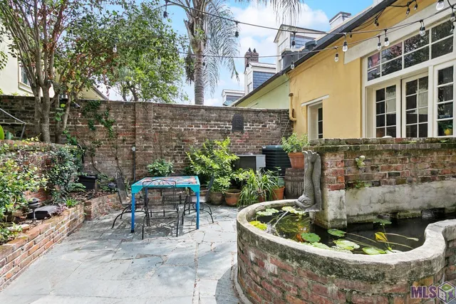 $1,300,000 | 1031 Chartres Street, New Orleans, LA 70116