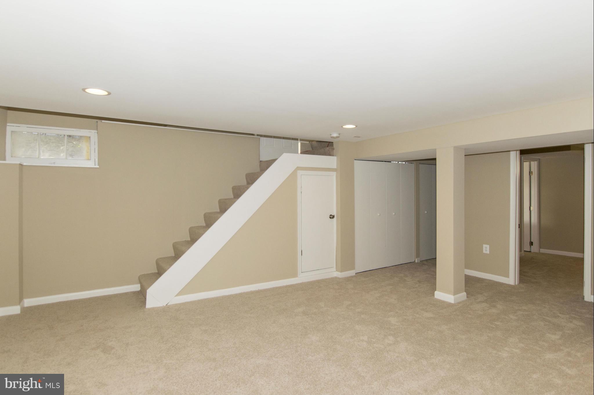 1111 Hollen Road Baltimore, MD 21239 - Photo 25 of 30