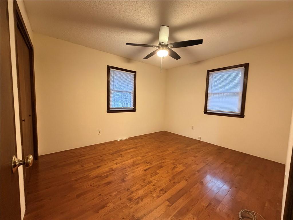 170 Northeast 1011 Road Knob Noster, MO 65336 - Photo 13 of 27