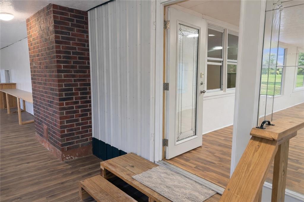 170 Northeast 1011 Road Knob Noster, MO 65336 - Photo 8 of 27