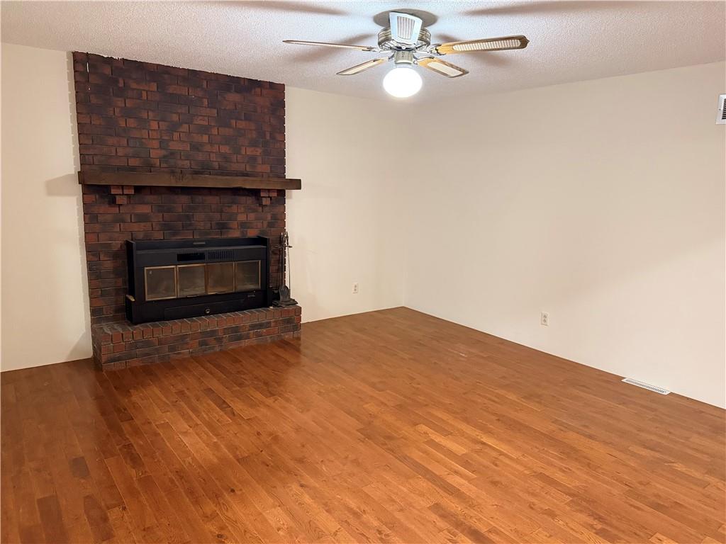 170 Northeast 1011 Road Knob Noster, MO 65336 - Photo 10 of 27