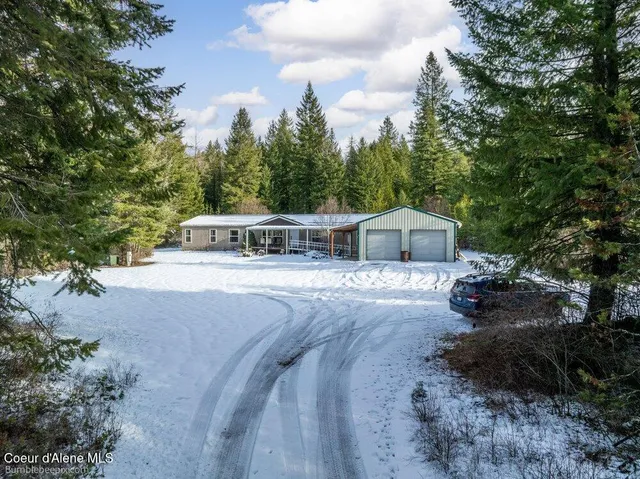 $699,900 | 19712 Pine Cone Road, Hayden, ID 83835