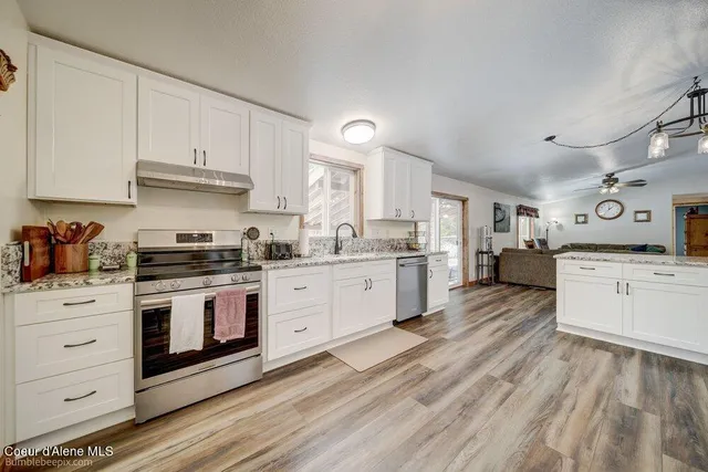 $699,900 | 19712 Pine Cone Road, Hayden, ID 83835