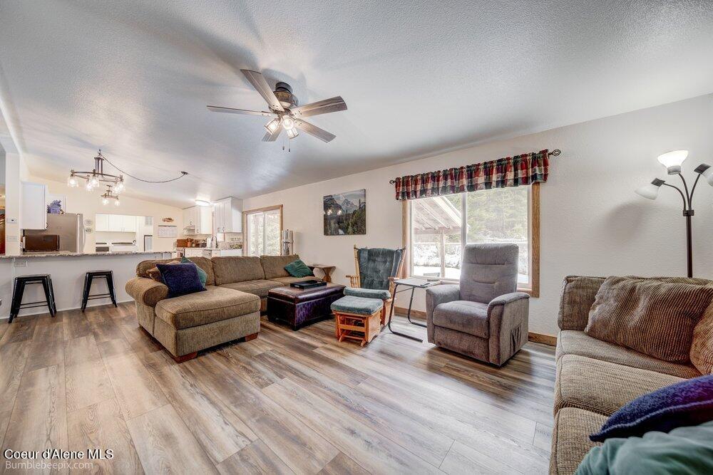 19712 Pine Cone Road Hayden, ID 83835 - Photo 12 of 38 Living Room