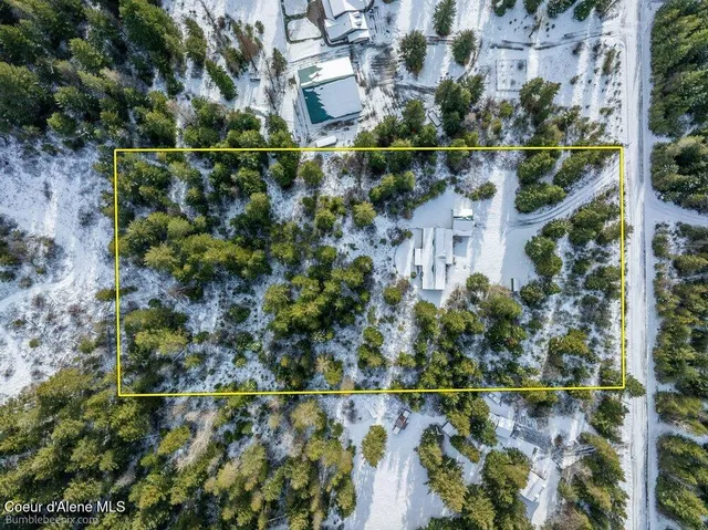 $699,900 | 19712 Pine Cone Road, Hayden, ID 83835