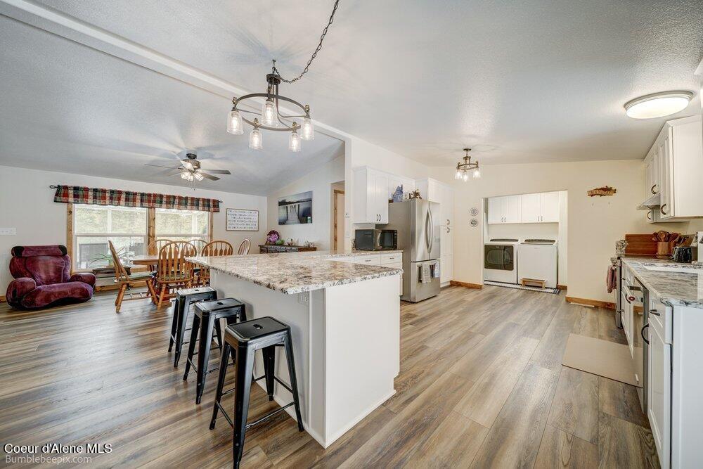 19712 Pine Cone Road Hayden, ID 83835 - Photo 7 of 38 Kitchen