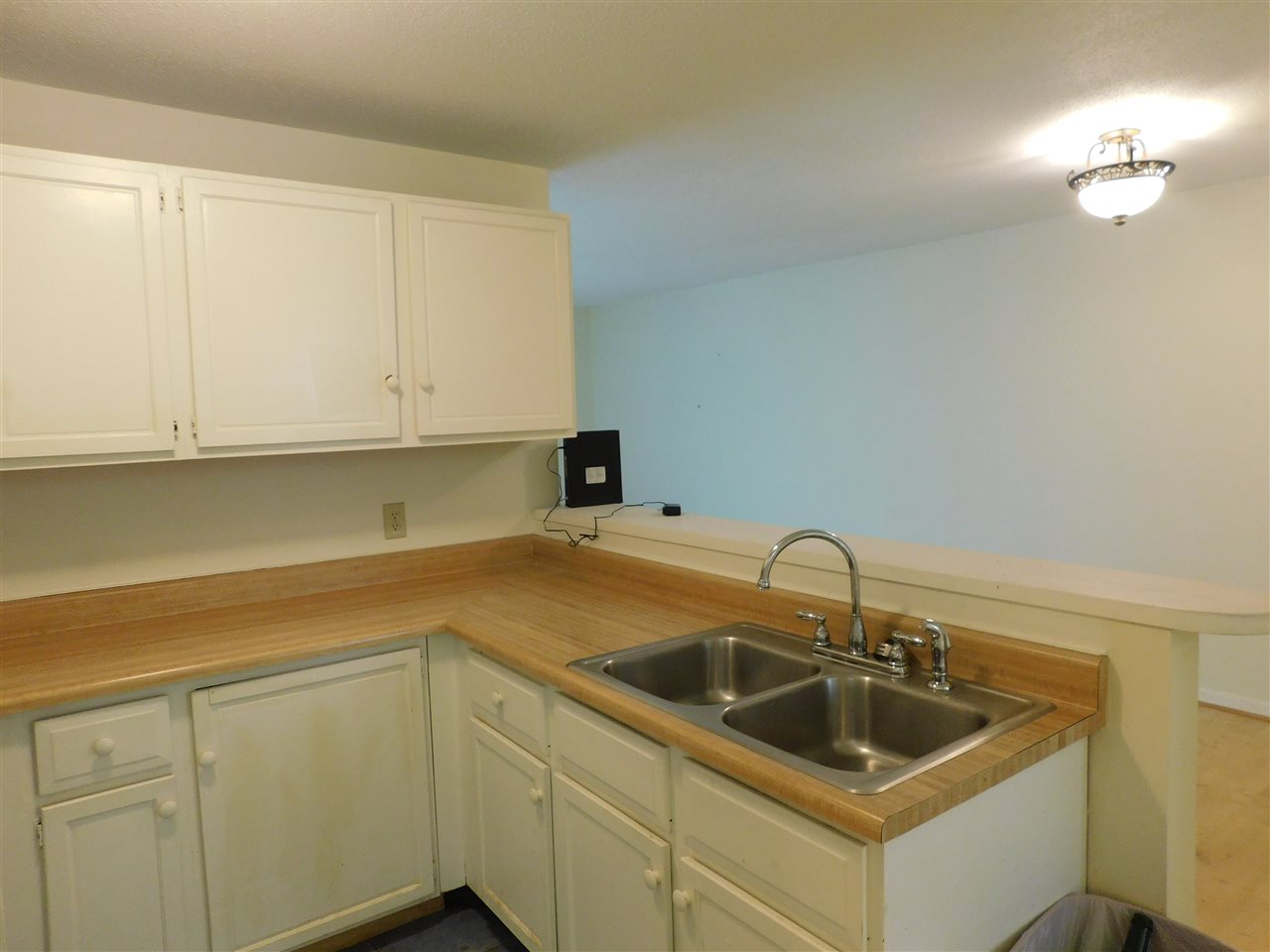 35 Seminary Hill Road, Unit 6 Lebanon, NH 03784 - Photo 6 of 12