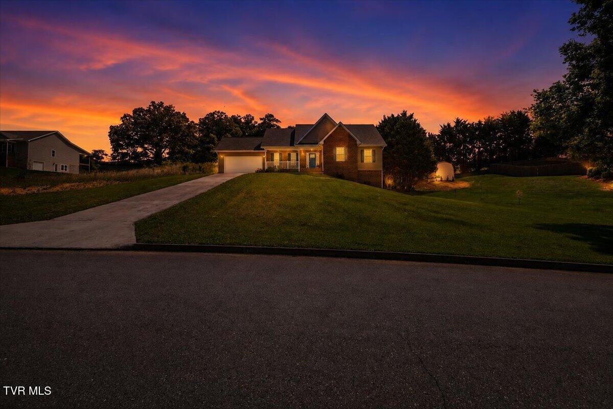 194 East Ridges Drive Chuckey, TN 37641 - Photo 2 of 42 Front View at Twilight