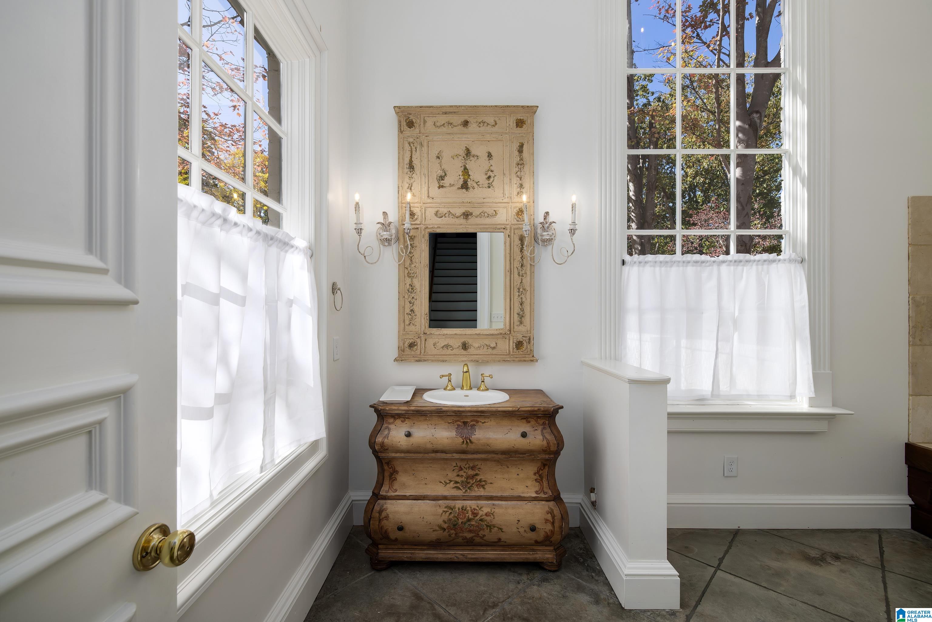 8015 Castlehill Road Birmingham, AL 35242 - Photo 22 of 91