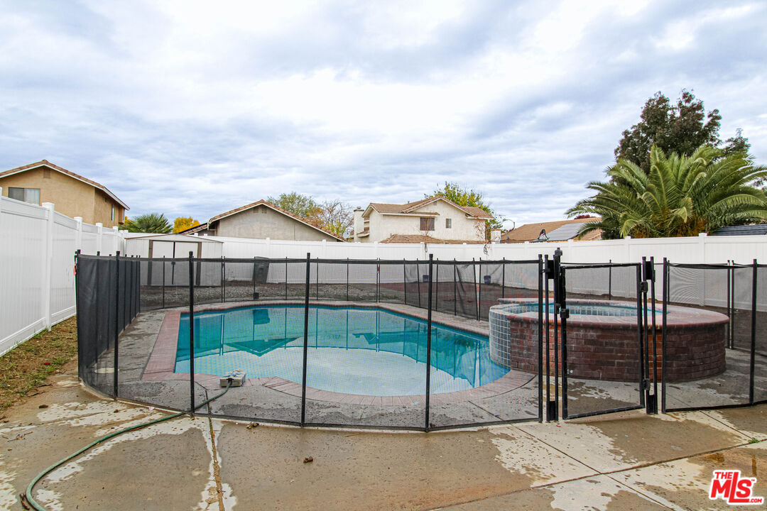 45809 Evelyn Court Lancaster, CA 93534 - Photo 23 of 24 a view of a terrace