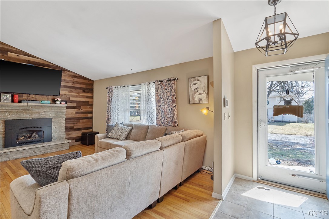 11 Dove Path Clay, NY 13090 - Photo 7 of 41