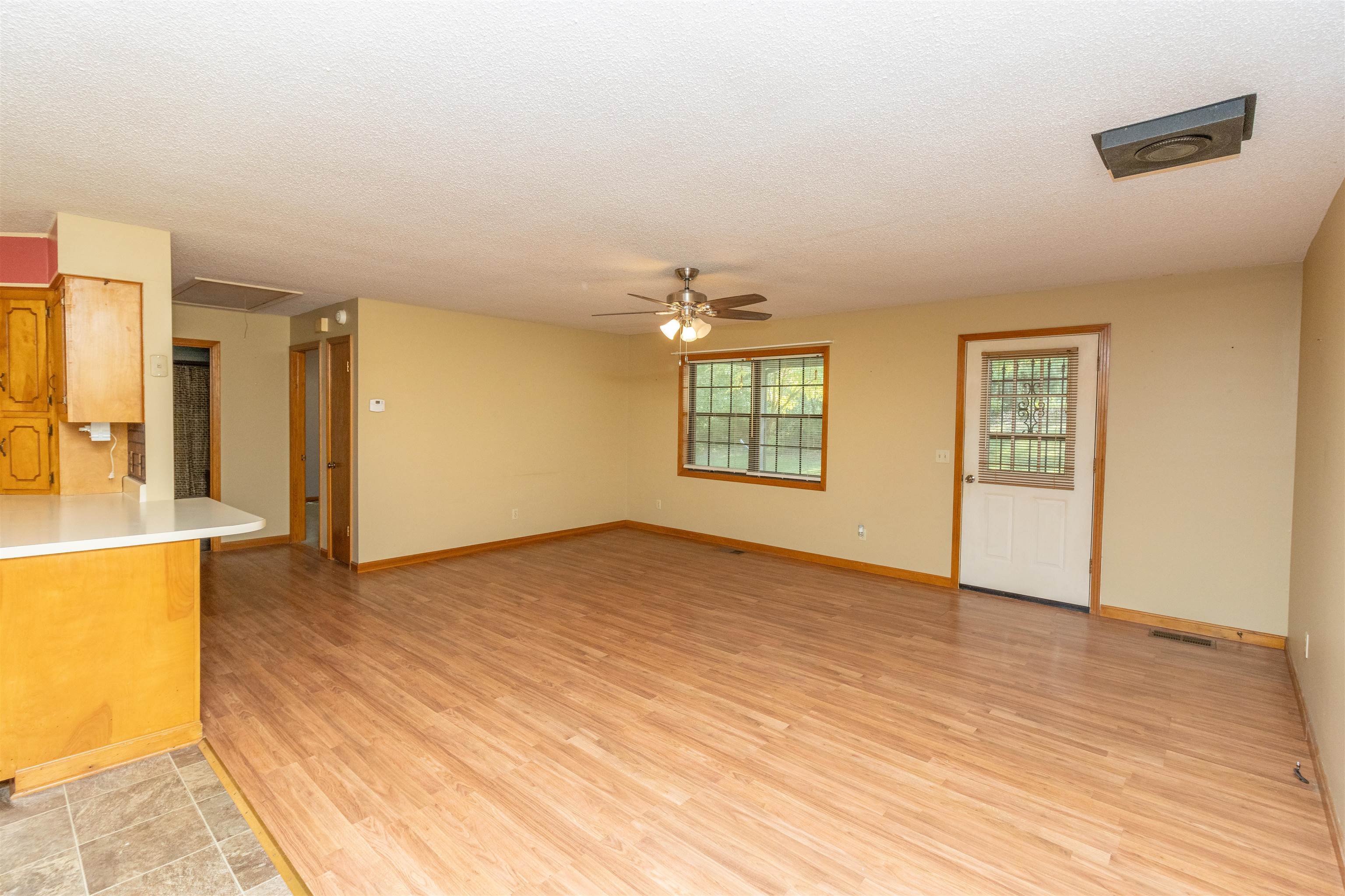 747 New Delite Road Selmer, TN 38375 - Photo 7 of 20 Gallery Image 7