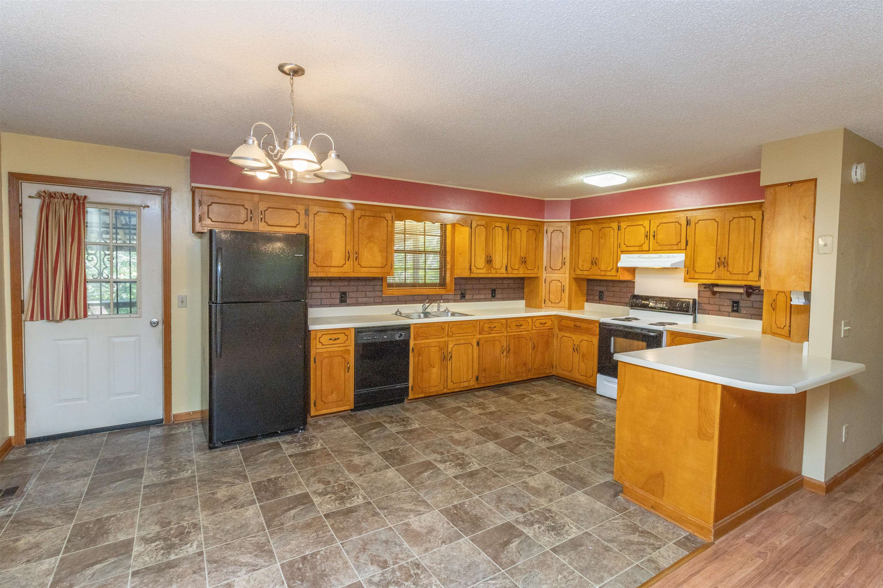 747 New Delite Road Selmer, TN 38375 - Photo 10 of 20 Gallery Image 10