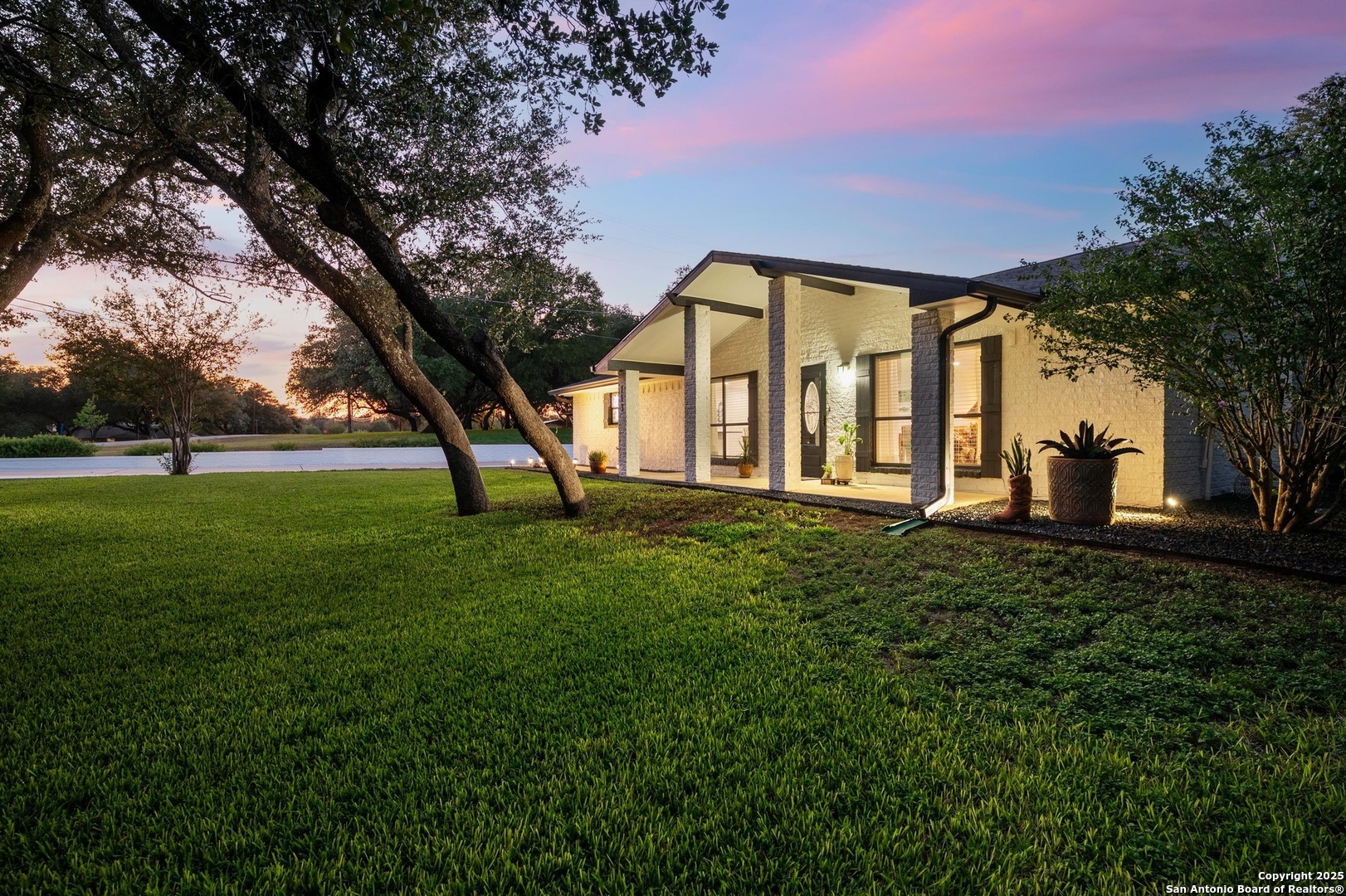 113 Timberlake Kingsland, TX 78639 - Photo 3 of 50
