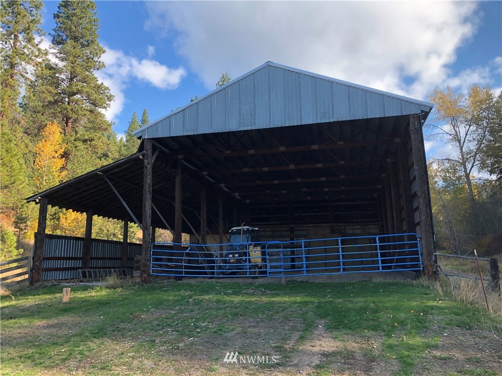 3380 Teanaway Road Cle Elum, WA 98922 - Photo 23 of 37 Gallery Image 23