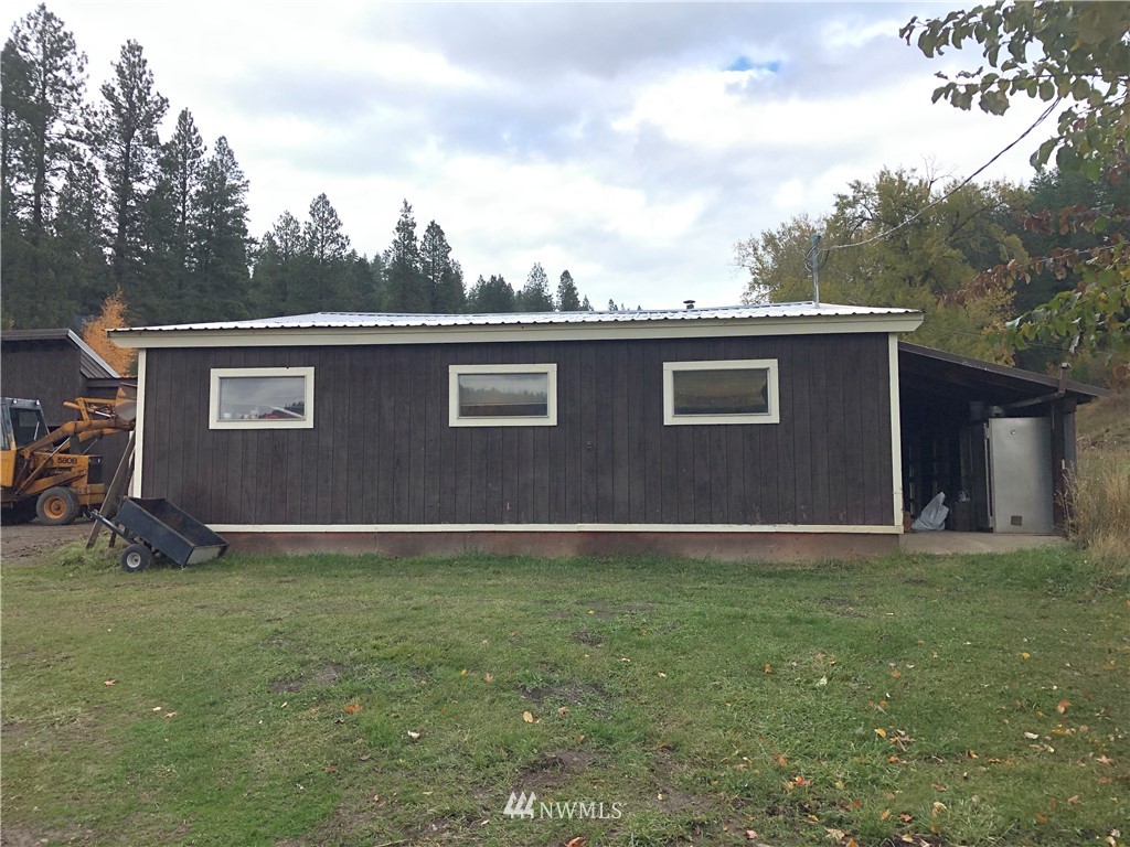 3380 Teanaway Road Cle Elum, WA 98922 - Photo 36 of 37 Gallery Image 36