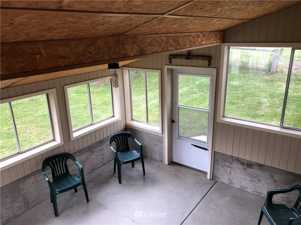 3380 Teanaway Road Cle Elum, WA 98922 - Photo 6 of 37 Gallery Image 6