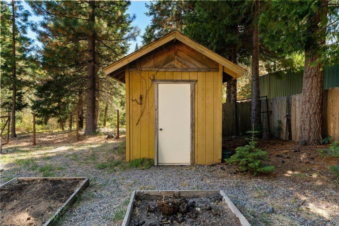 2026 Deetz Road Mount Shasta, CA 96067 - Photo 33 of 45 Gallery Image 33