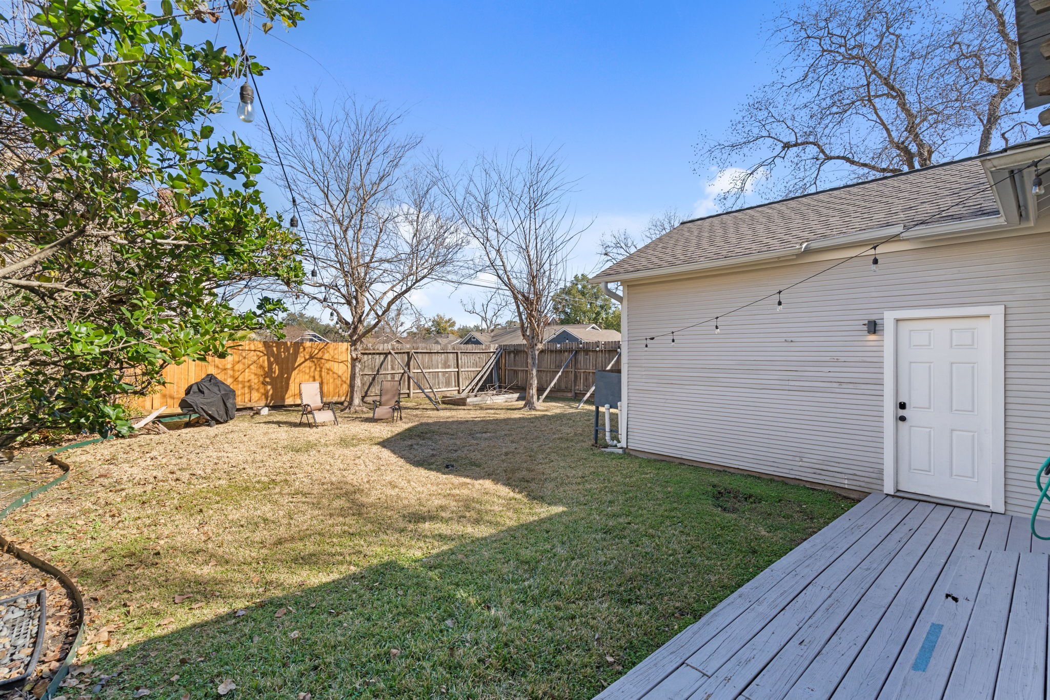 943 Pecore Street Houston, TX 77009 - Photo 23 of 25 Backyard